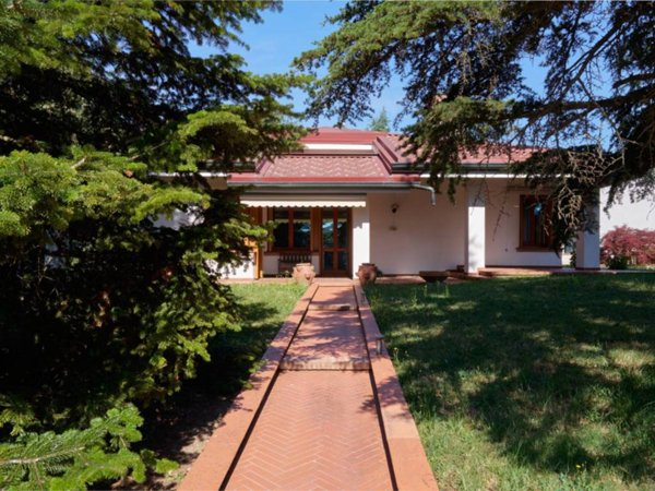 casa indipendente in vendita a Guastalla in zona Pieve