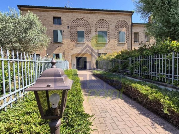 appartamento in vendita a Guastalla in zona Pieve