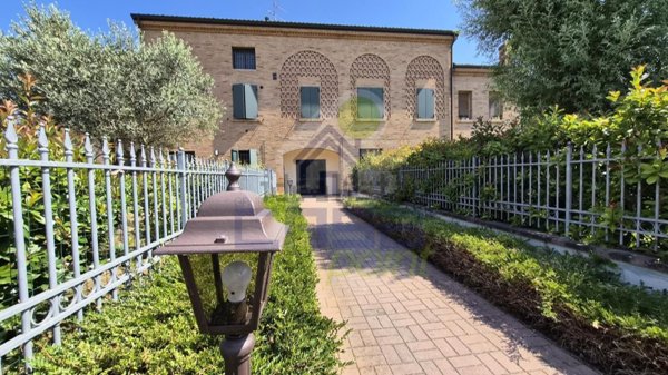 appartamento in vendita a Guastalla in zona Pieve