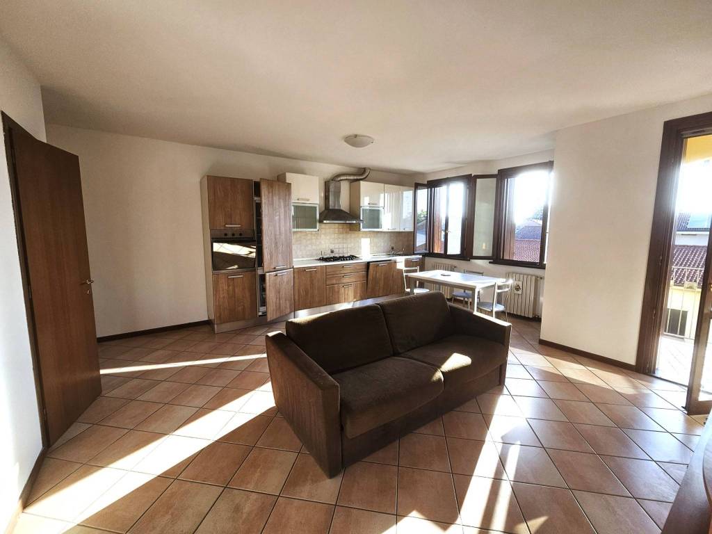 appartamento in vendita a Guastalla in zona Pieve