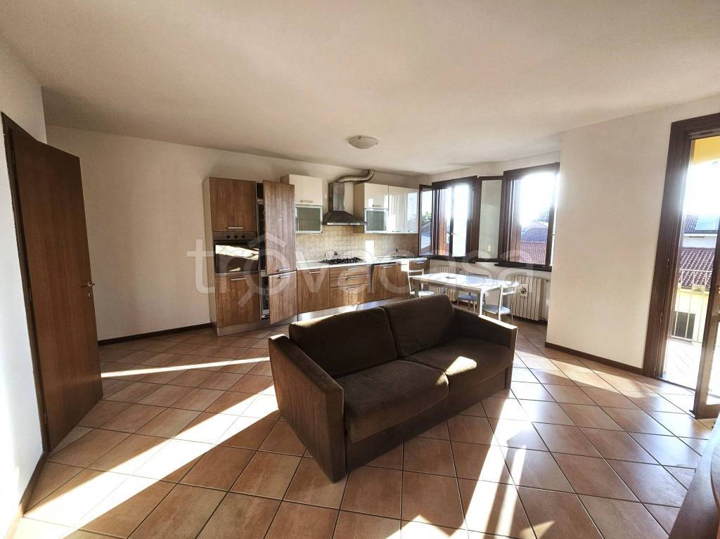 appartamento in vendita a Guastalla in zona Pieve