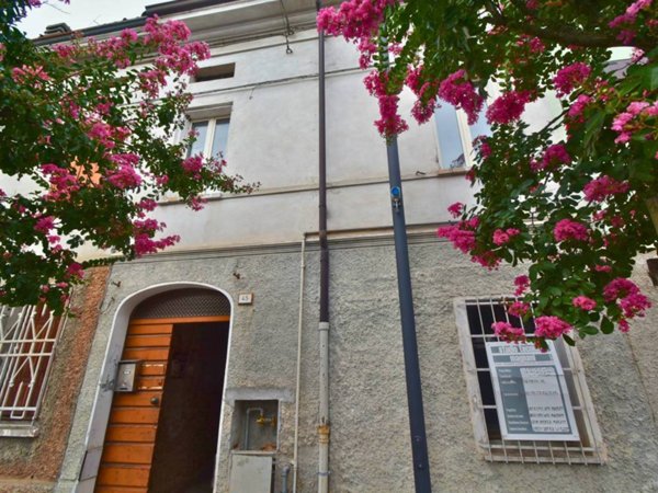 casa indipendente in vendita a Guastalla in zona Pieve