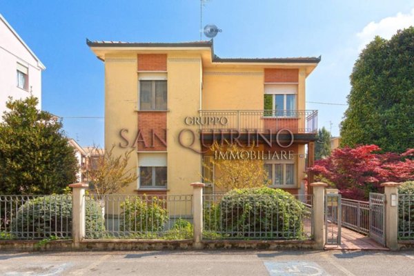 casa indipendente in vendita a Guastalla in zona Pieve