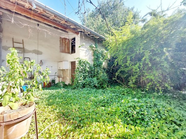 casa indipendente in vendita a Guastalla in zona Pieve