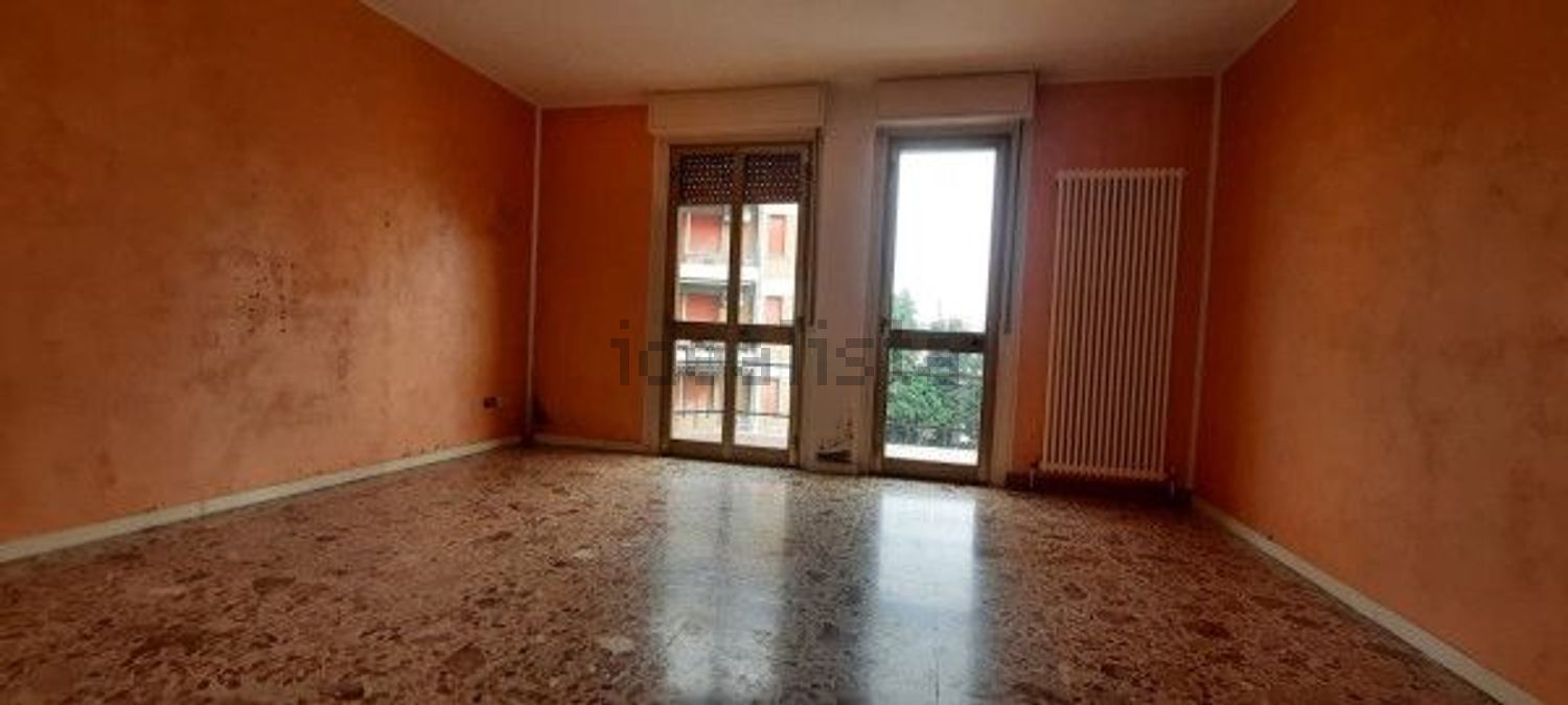 appartamento in vendita a Guastalla in zona Pieve