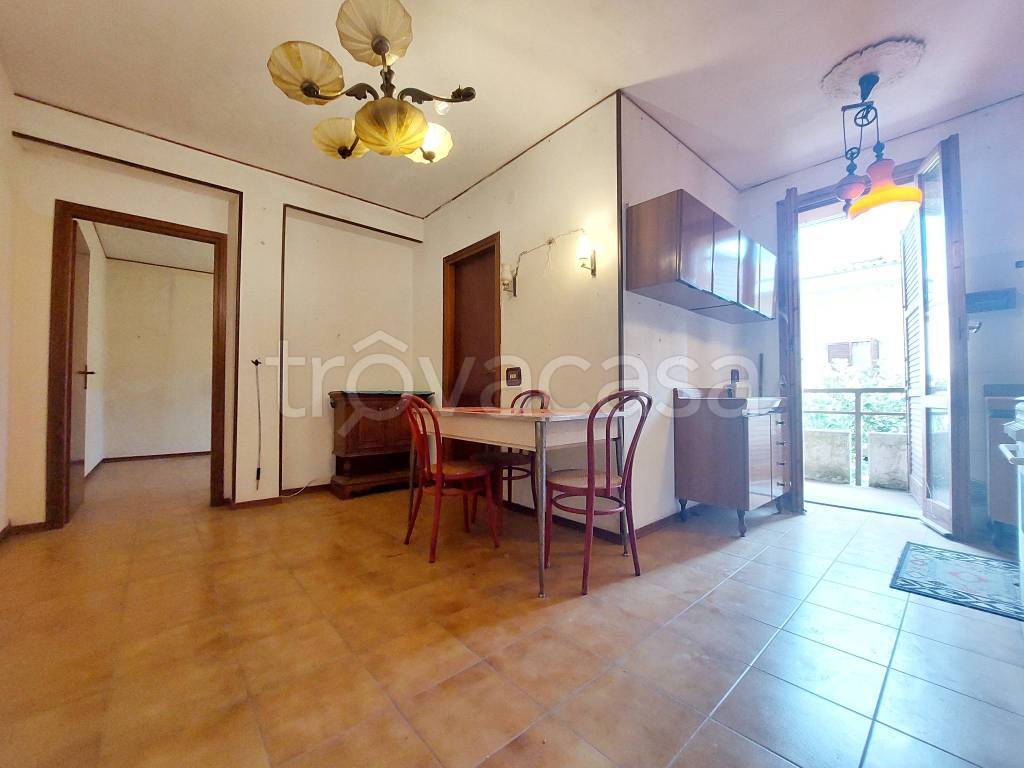 appartamento in vendita a Guastalla in zona San Rocco