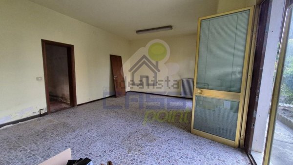 ufficio in vendita a Guastalla