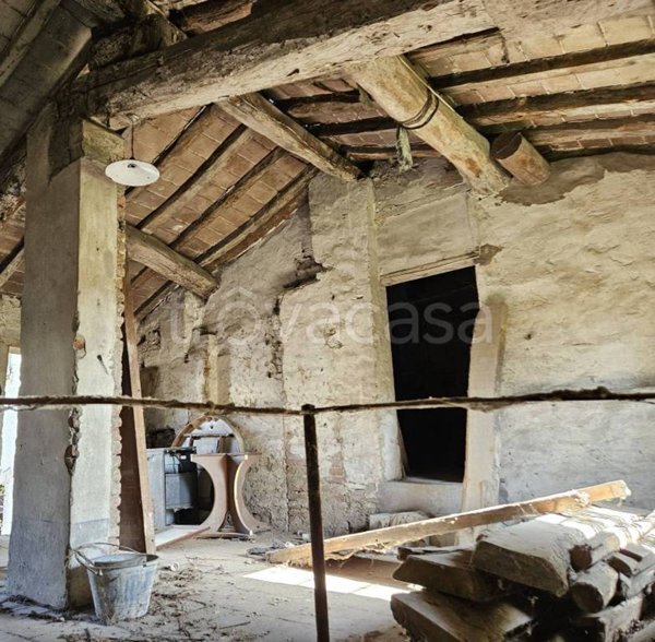 casa indipendente in vendita a Luzzara
