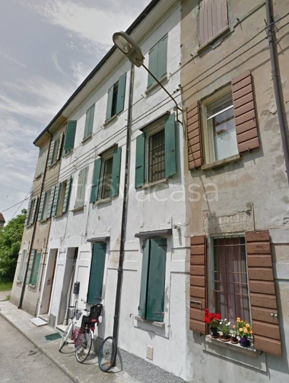 casa indipendente in vendita a Luzzara