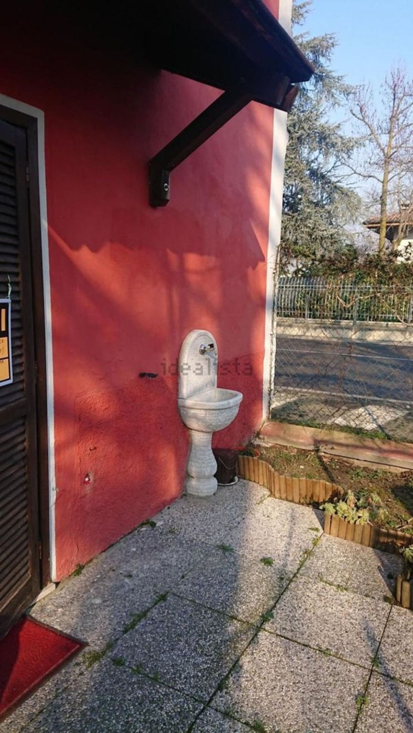 casa indipendente in vendita a Luzzara