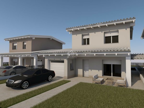 casa indipendente in vendita a Luzzara