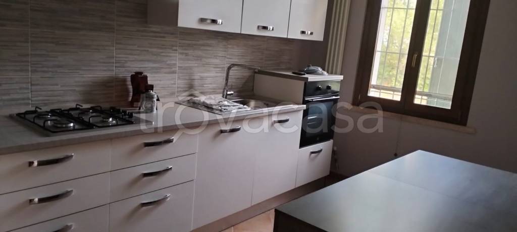 casa indipendente in vendita a Luzzara in zona Villarotta