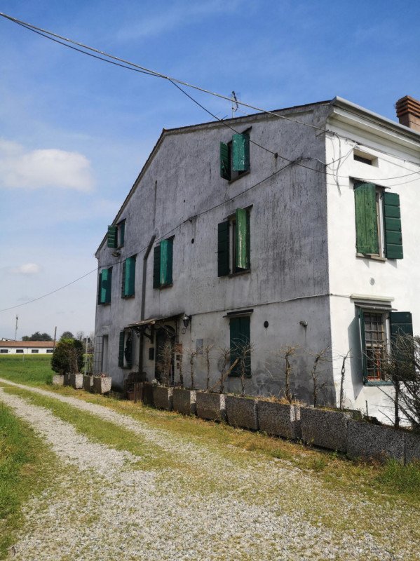 appartamento in vendita a Luzzara
