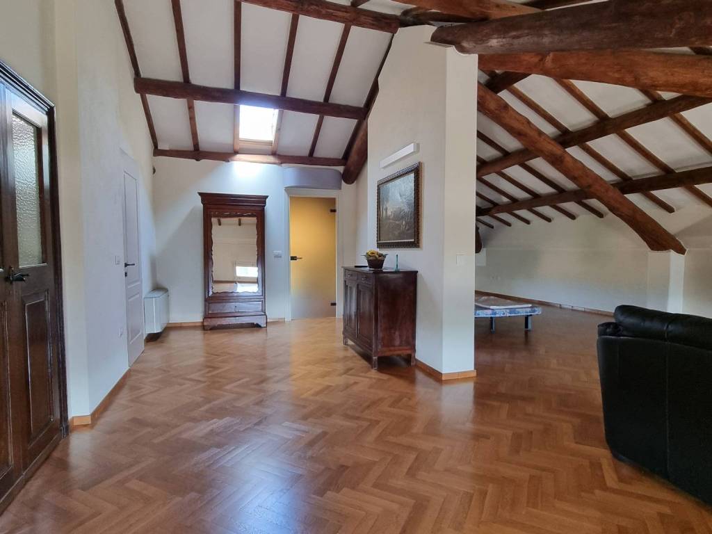 casa indipendente in vendita a Luzzara