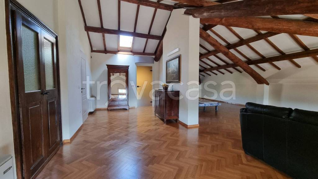 casa indipendente in vendita a Luzzara
