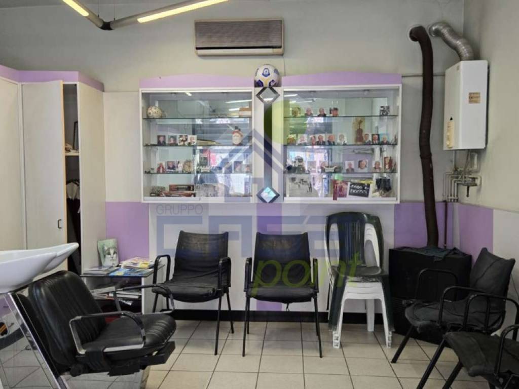 negozio in vendita a Luzzara