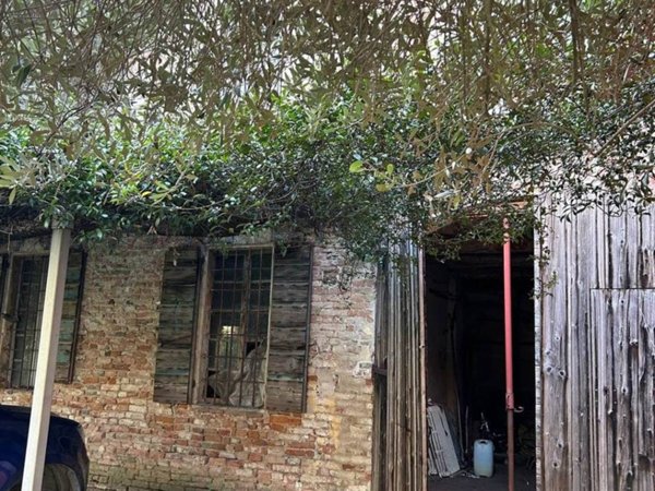 casa indipendente in vendita a Luzzara