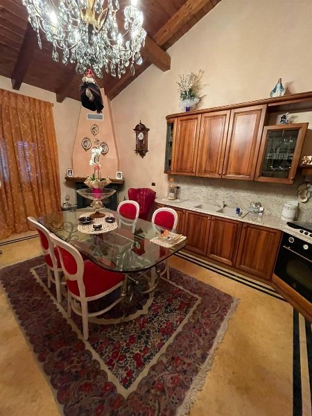 casa indipendente in vendita a Luzzara in zona Codisotto