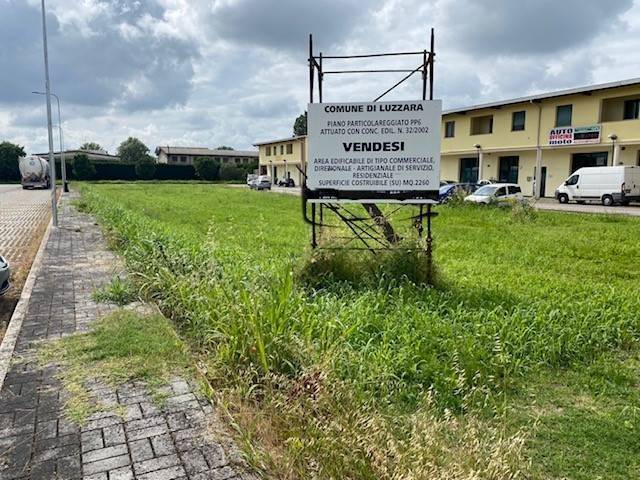 terreno edificabile in vendita a Luzzara