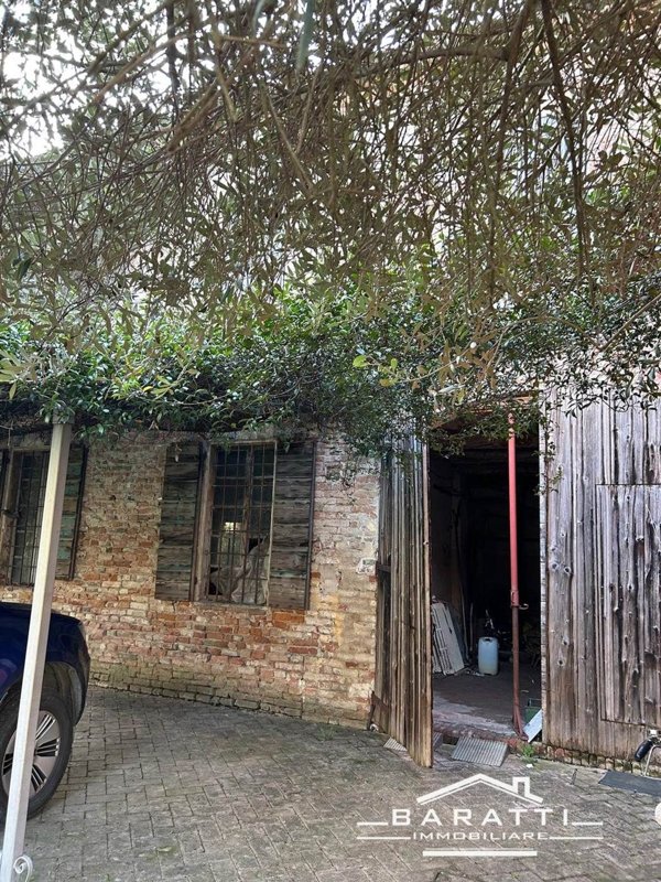 quadrivano in vendita a Luzzara