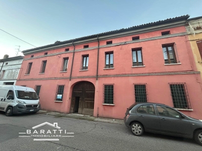 intera palazzina in vendita a Luzzara