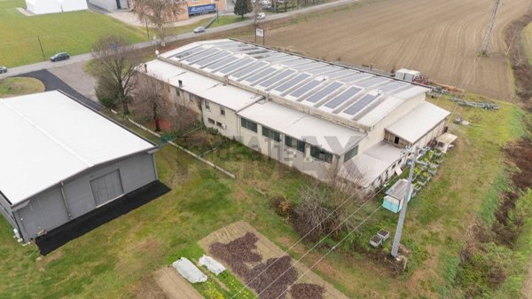 terreno edificabile in vendita a Luzzara