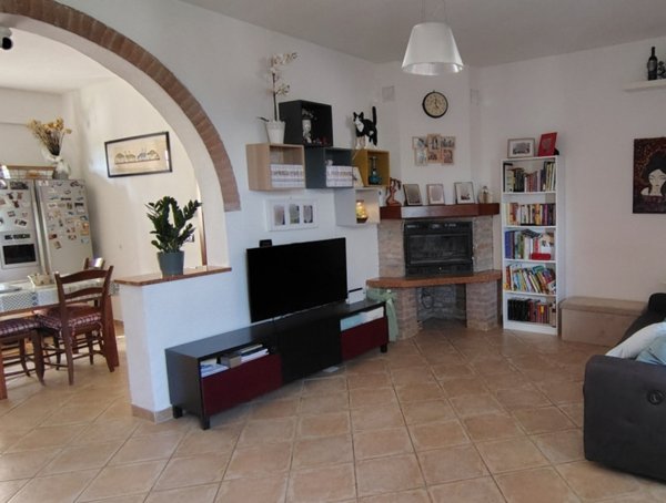 casa indipendente in vendita a Luzzara