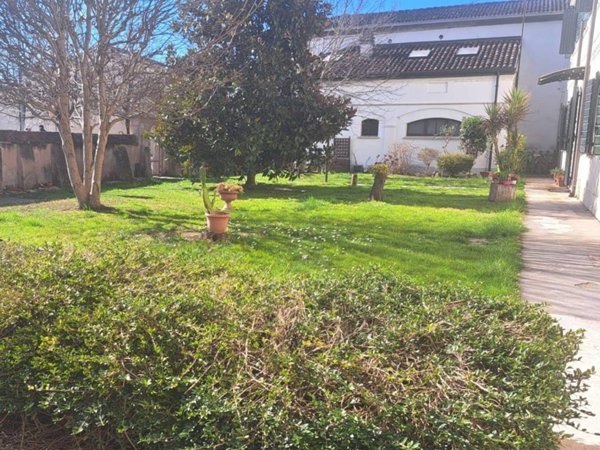 appartamento in vendita a Luzzara in zona Codisotto