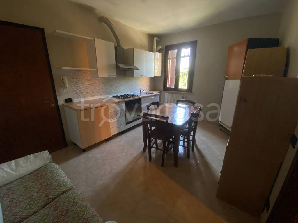 appartamento in vendita a Luzzara in zona Codisotto