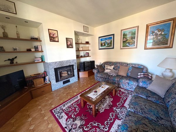 casa indipendente in vendita a Luzzara