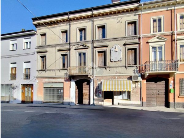 casa semindipendente in vendita a Luzzara in zona Casoni
