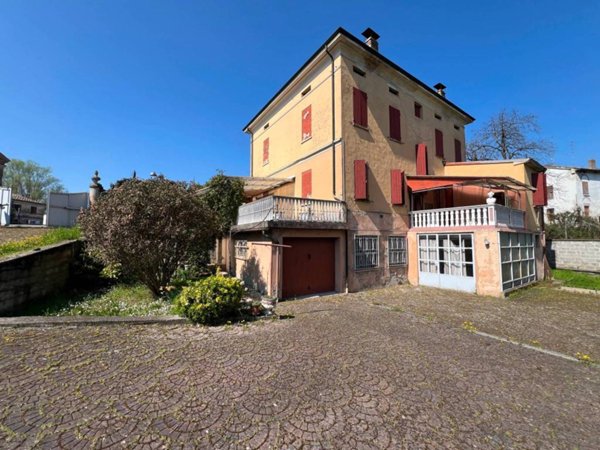 casa indipendente in vendita a Luzzara
