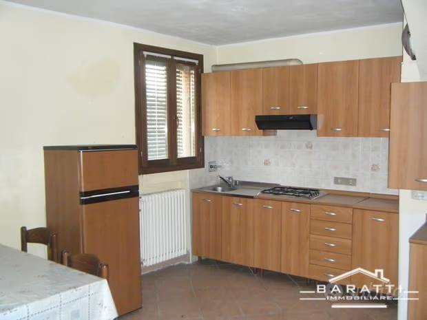 appartamento in vendita a Luzzara in zona Codisotto