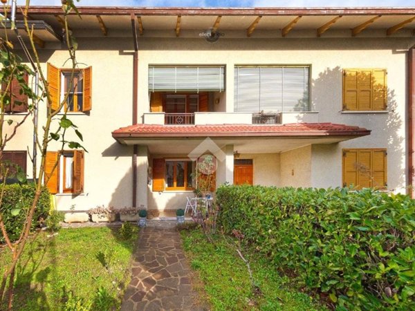 casa indipendente in vendita a Luzzara