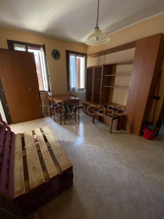 appartamento in vendita a Luzzara in zona Codisotto