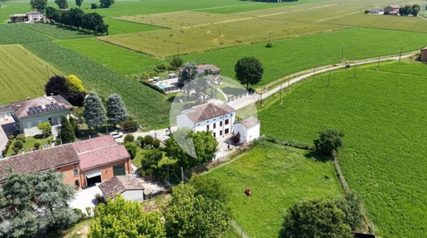 appartamento in vendita a Luzzara in zona Casoni