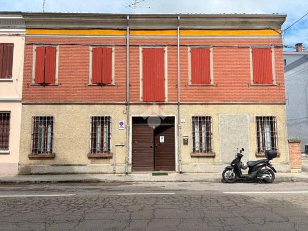 casa indipendente in vendita a Luzzara in zona Casoni