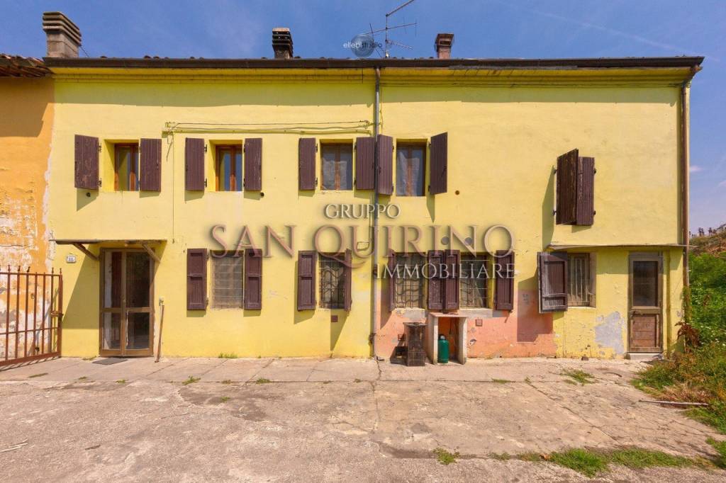 casa indipendente in vendita a Luzzara