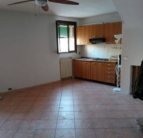 appartamento in vendita a Luzzara in zona Codisotto