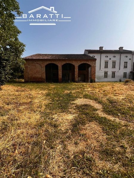 casa indipendente in vendita a Luzzara