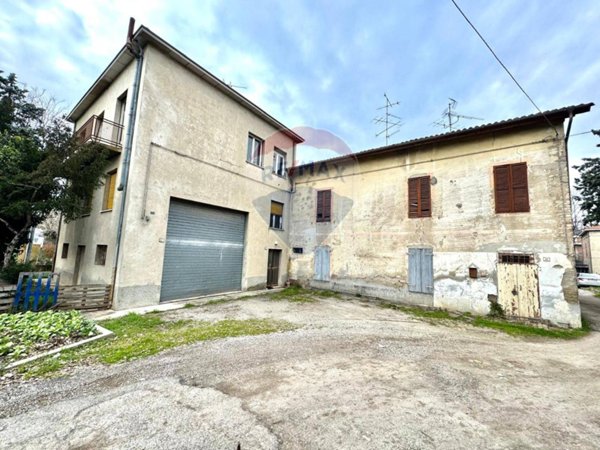 casa indipendente in vendita a Montecchio Emilia