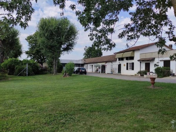 casa indipendente in vendita a Montecchio Emilia