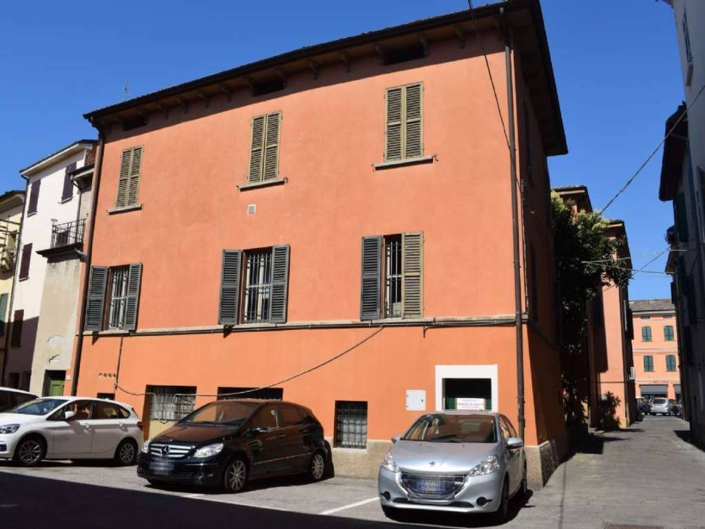 appartamento in vendita a Montecchio Emilia