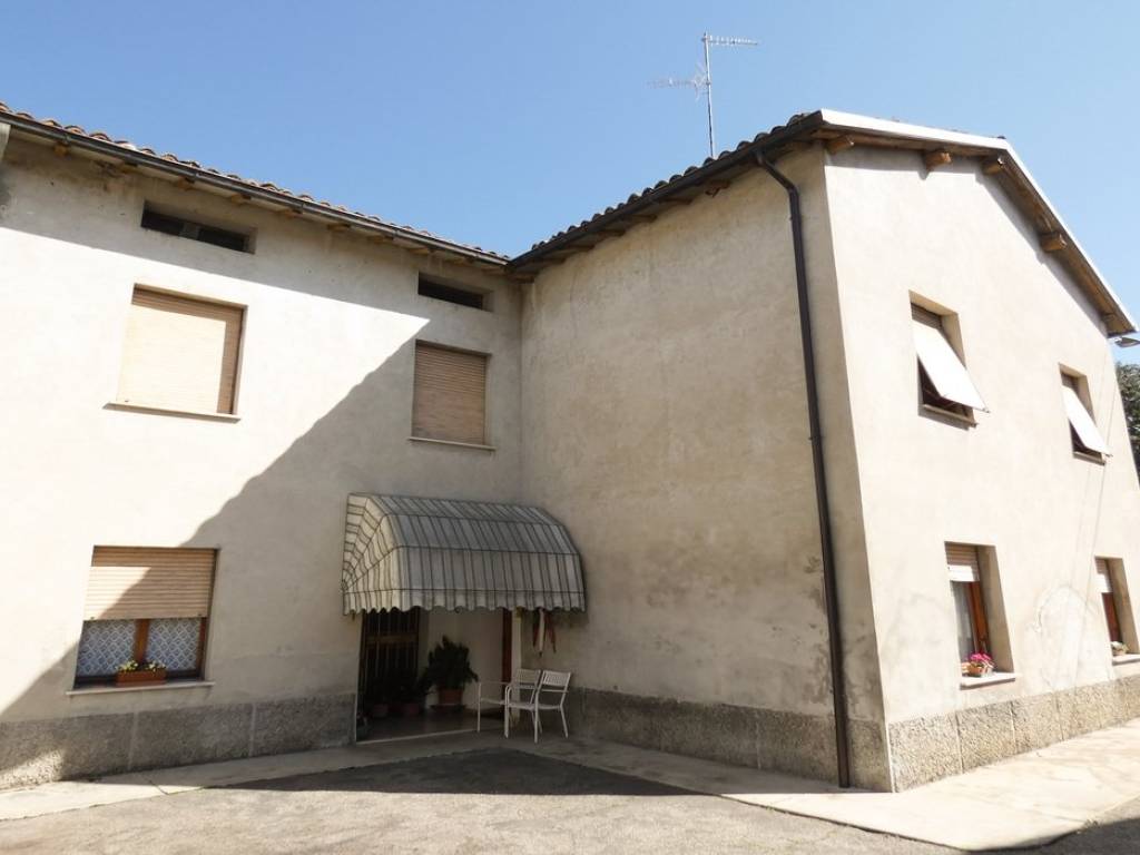 casa indipendente in vendita a Montecchio Emilia