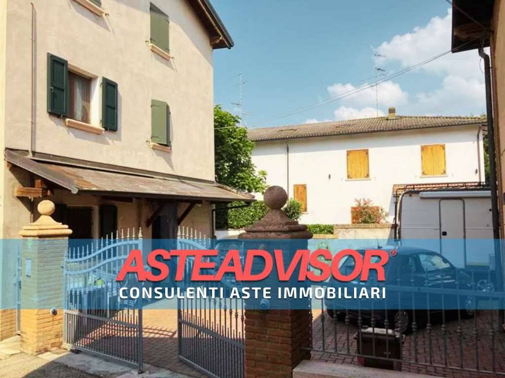 casa indipendente in vendita a Montecchio Emilia