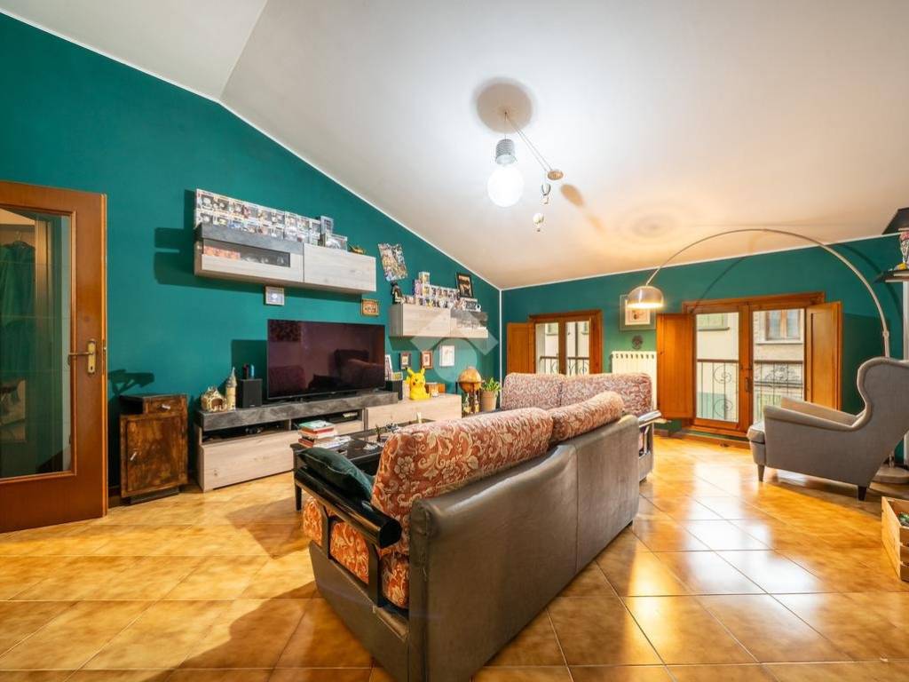 appartamento in vendita a Montecchio Emilia