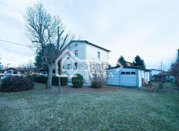 appartamento in vendita a Montecchio Emilia