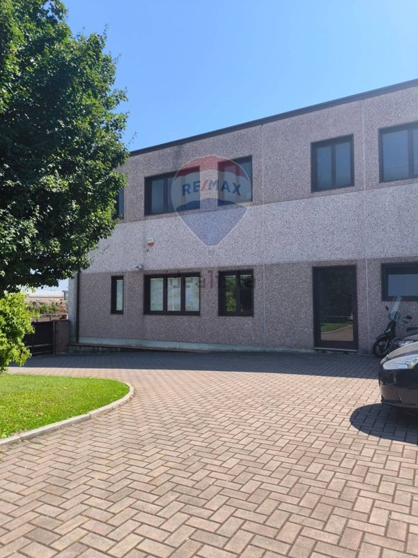 casa indipendente in vendita a Montecchio Emilia