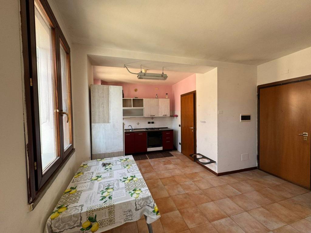 appartamento in vendita a Montecchio Emilia
