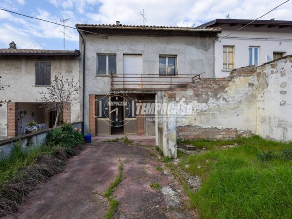 casa indipendente in vendita a Montecchio Emilia